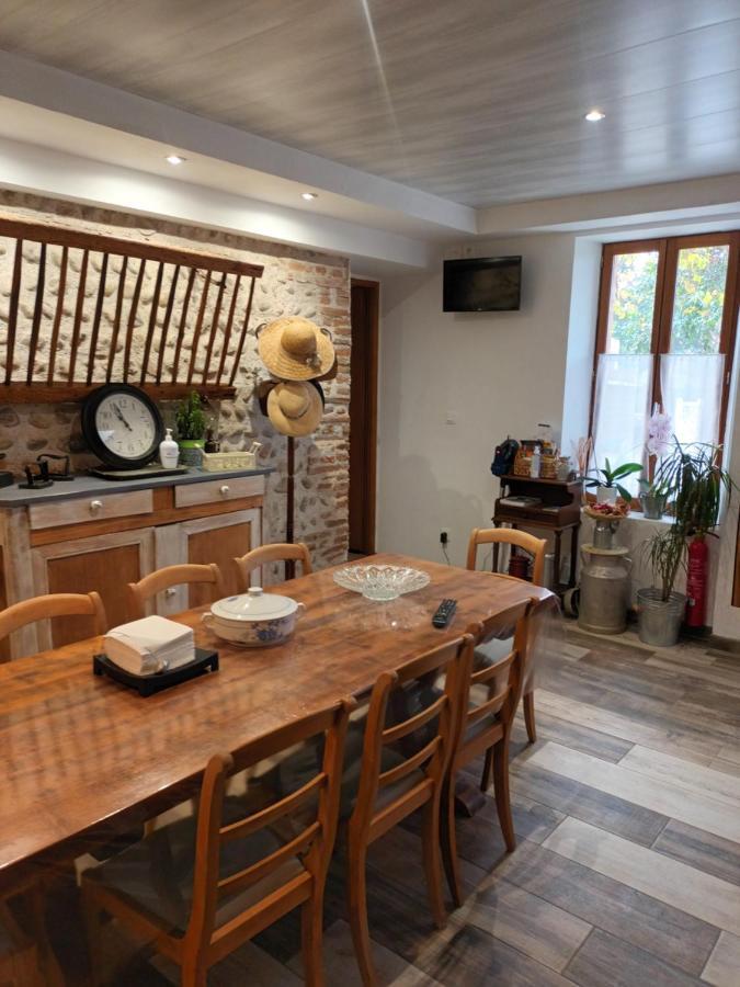 Chambre D'Hote Le Mercier Calmont  外观 照片