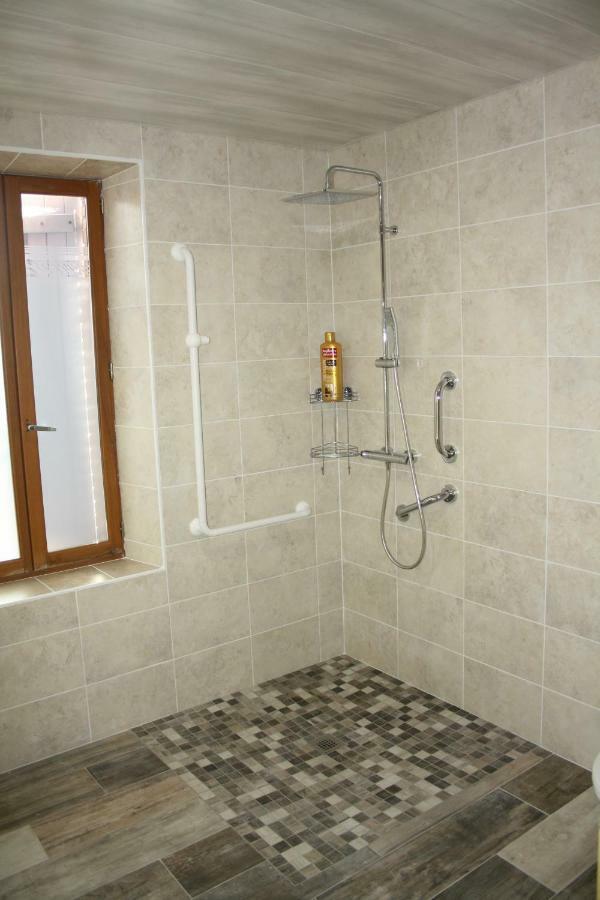 Chambre D'Hote Le Mercier Calmont  外观 照片